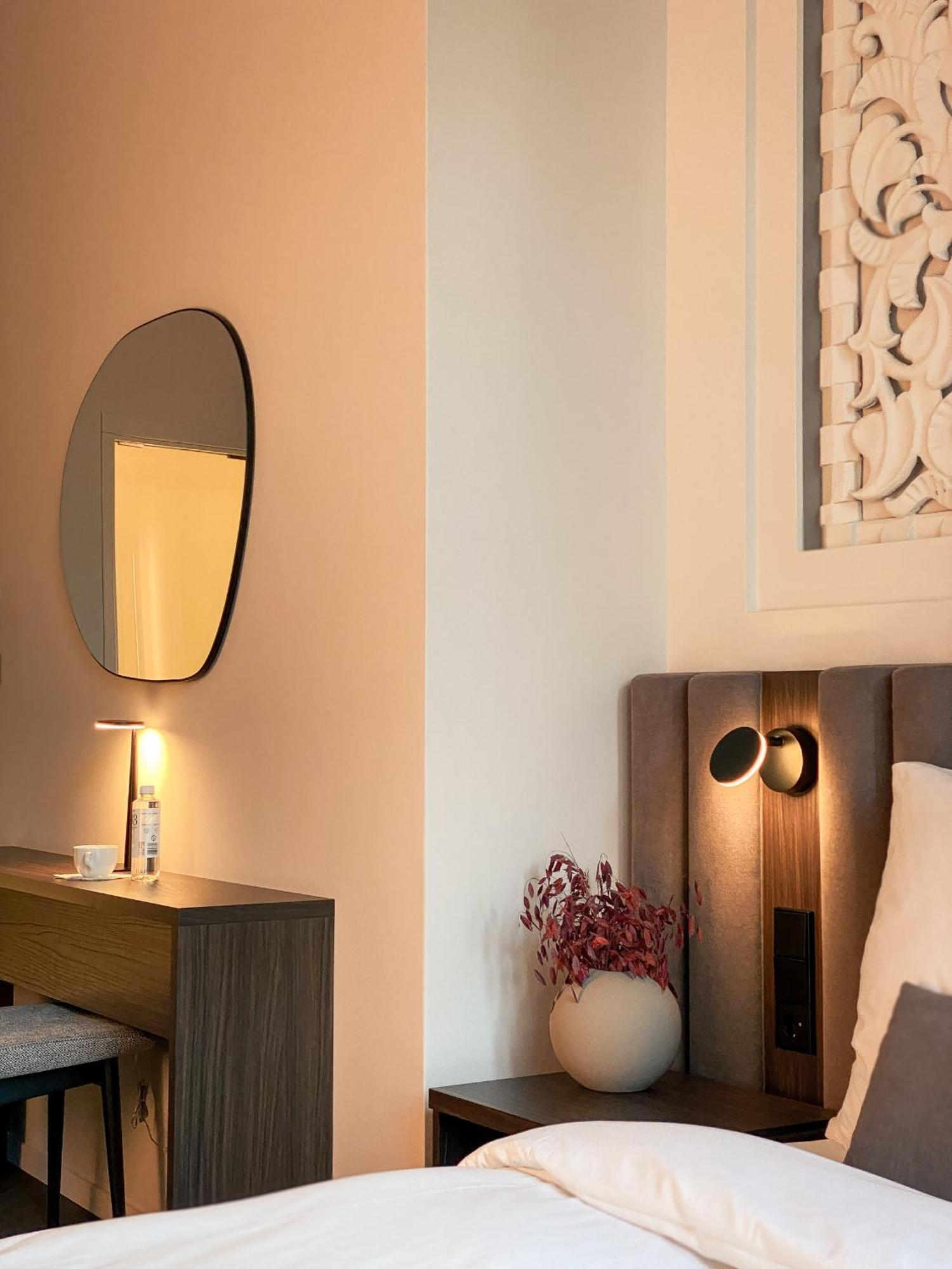 Damas Suites Budapest Esterno foto