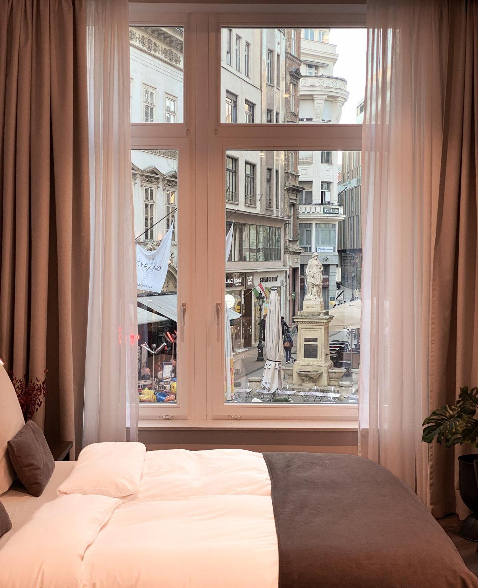 Damas Suites Budapest Esterno foto