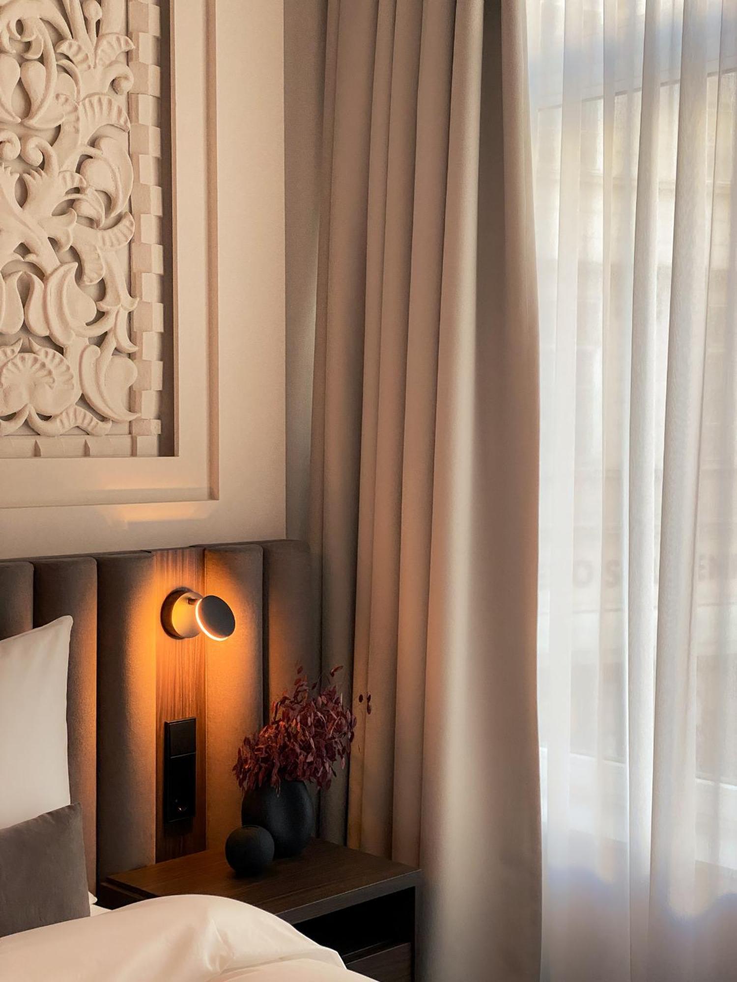 Damas Suites Budapest Esterno foto
